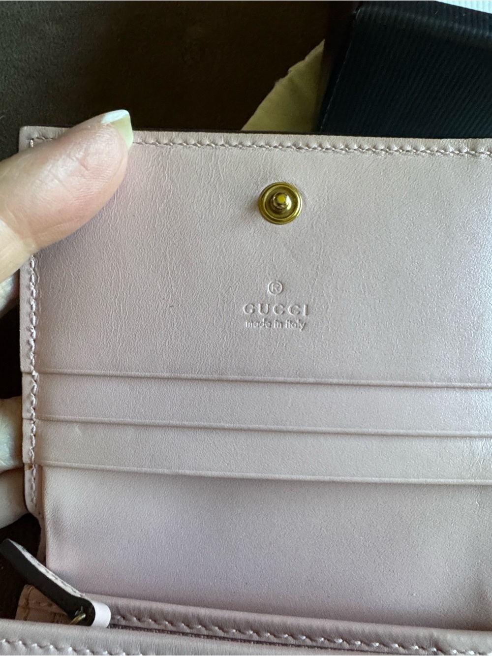 Gucci Pink Embossed GG Card Wallet with Gold Cat Head Like New - Picture 9 of 11